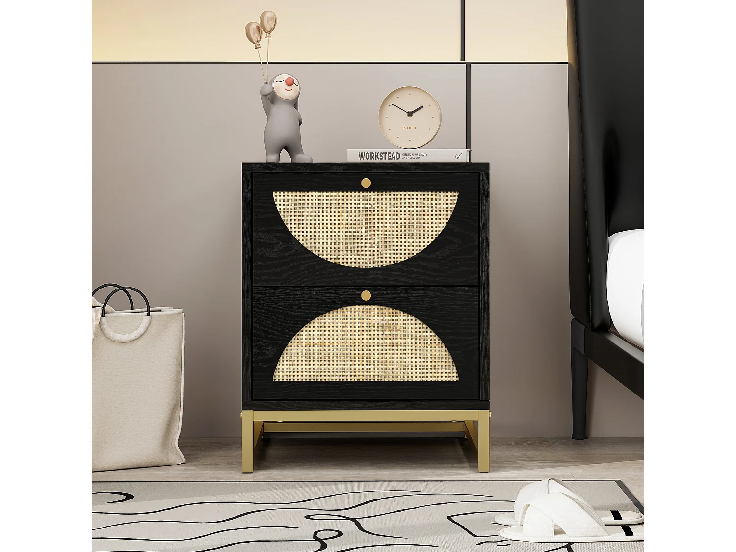 Table de chevet, symétrie semi-circulaire,d40cm×h53cm