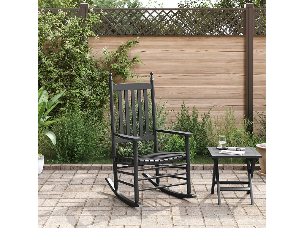 Cadeira de balanço com assento curvo preto em álamo maciço