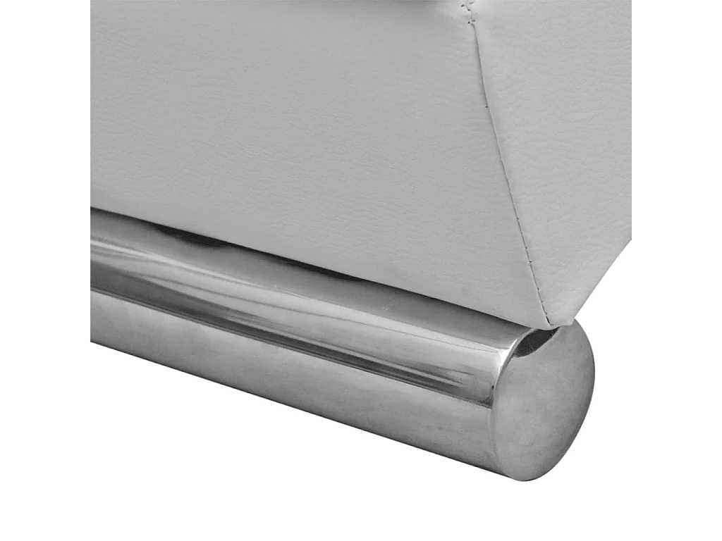 Sillón de cuero sintético blanco