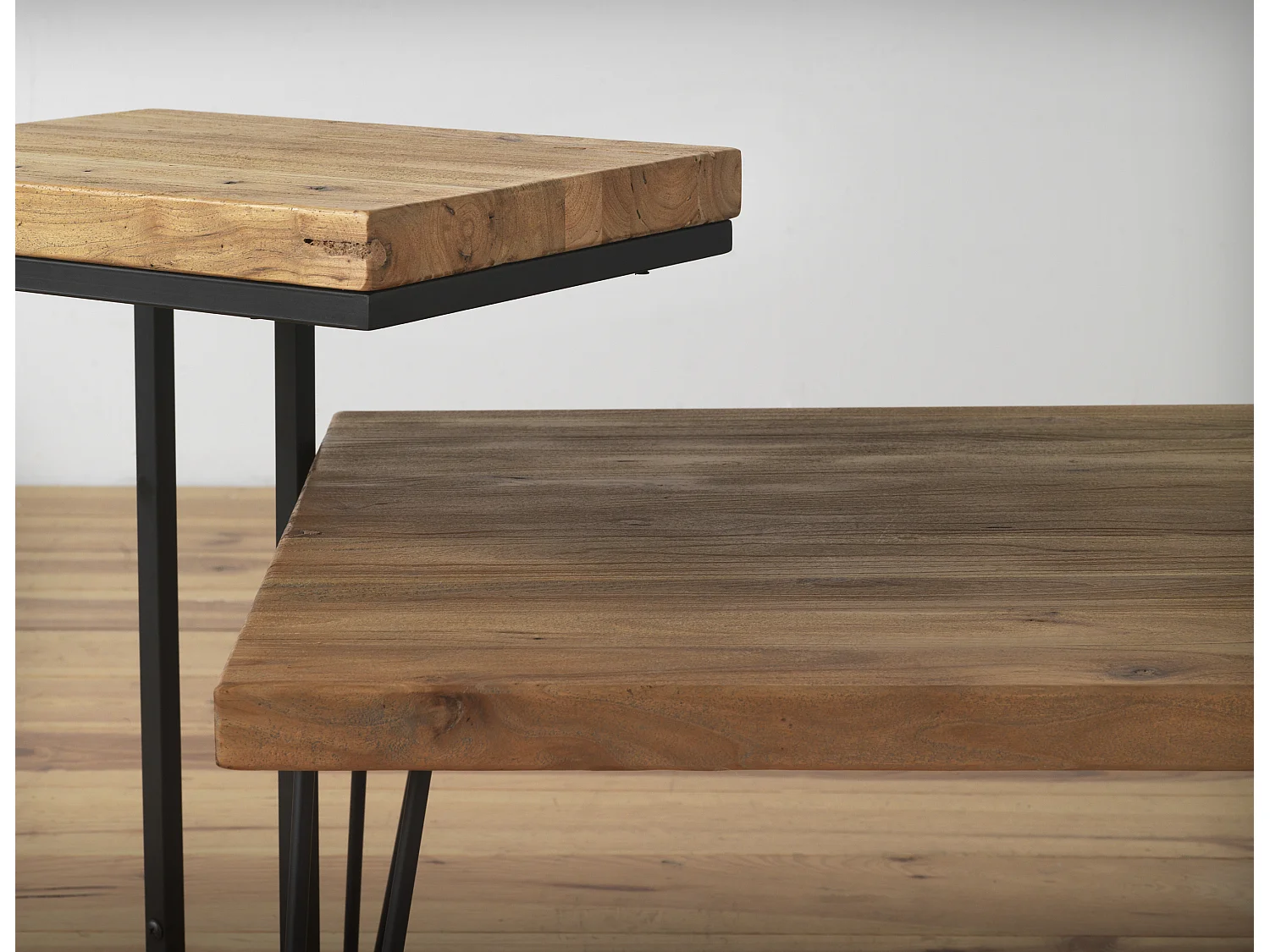 Mesa centro madera de olmo viejo patas metálicas