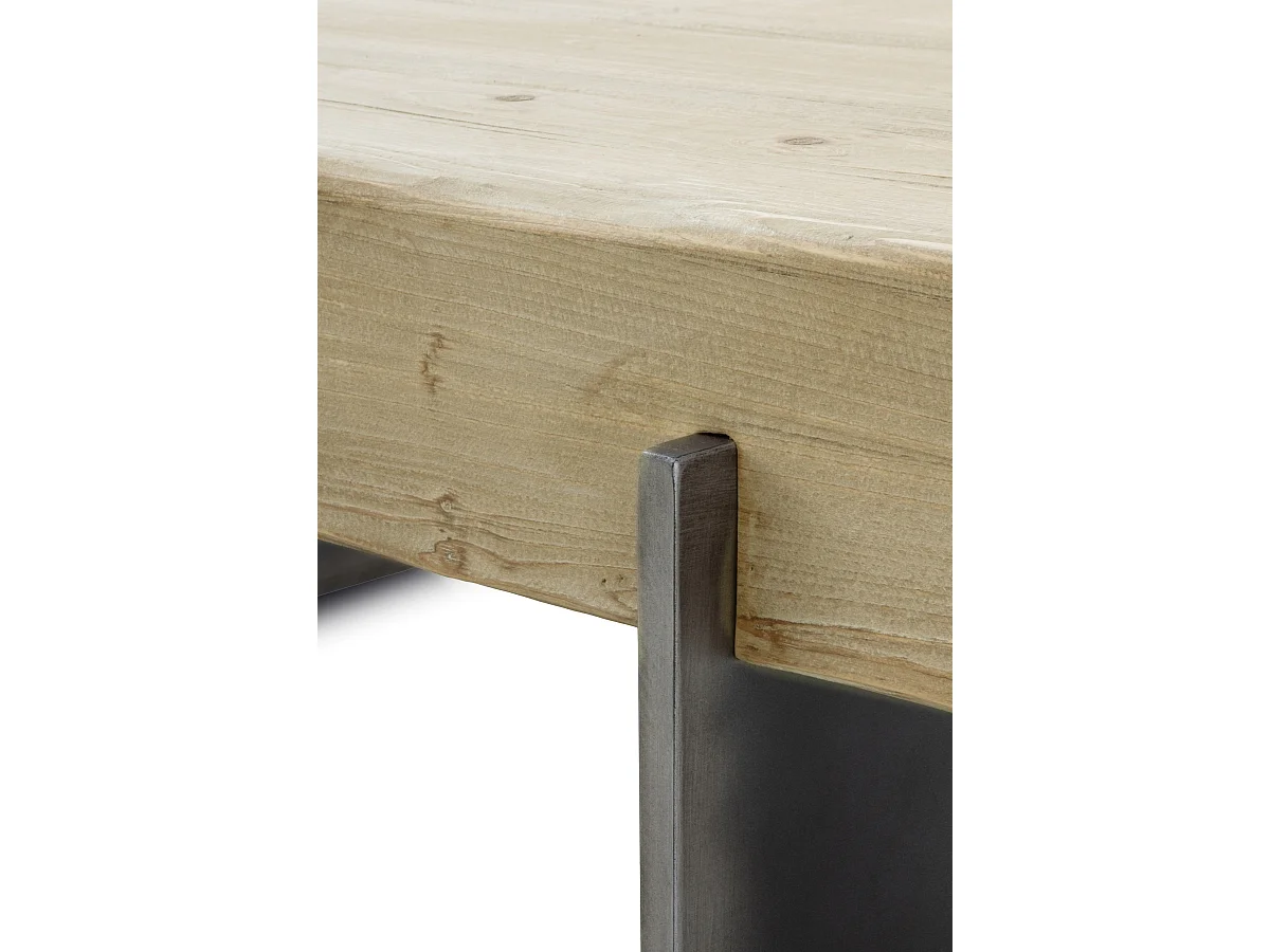 Couchtisch aus furniertem Fichtenholz mit metallfarbenen Beinen