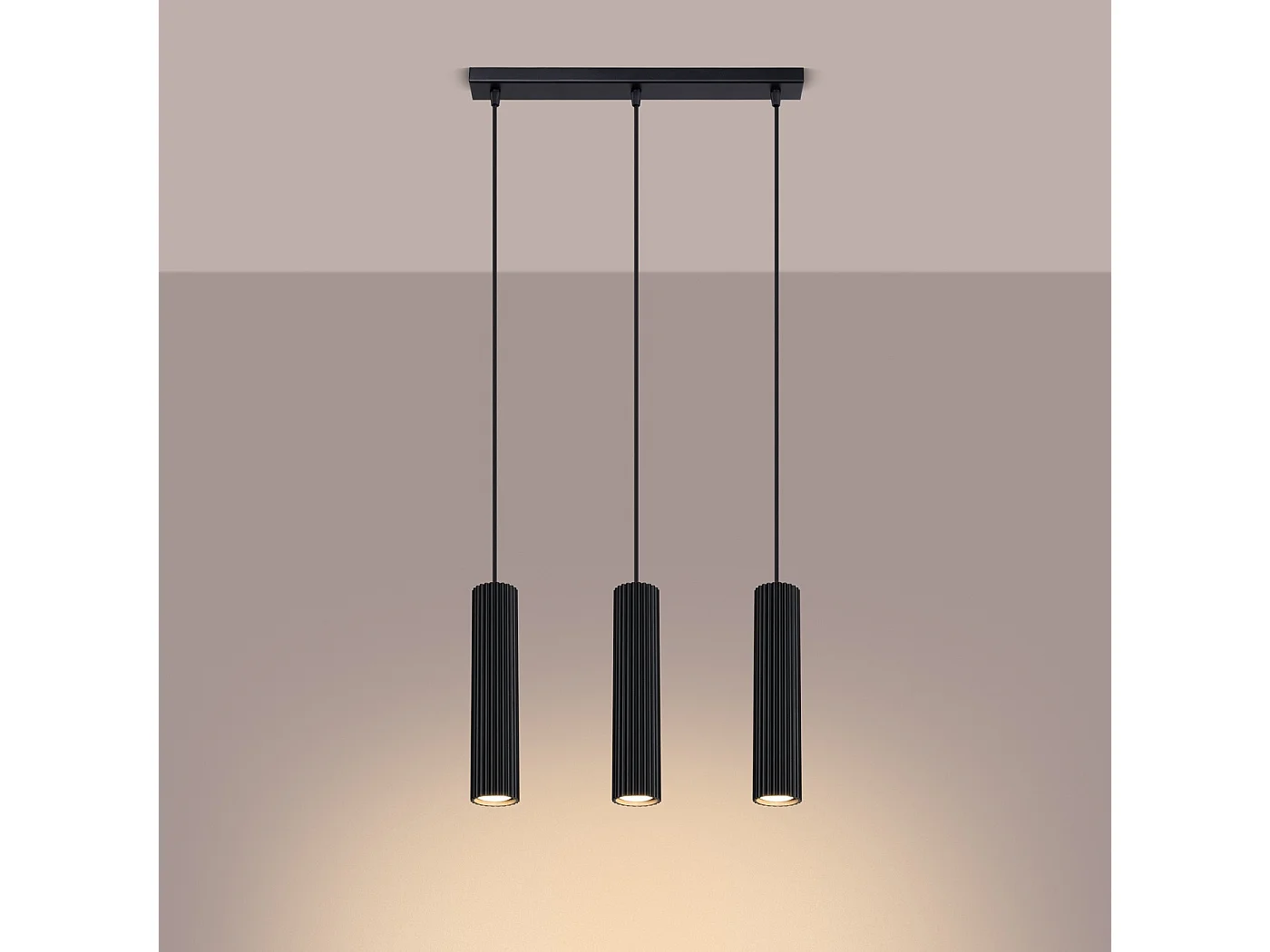 Lampe À Suspension Karbon Minimaliste En Aluminium - 3 Sources Lumineuses - L.45 X H.98 Cm - Noir