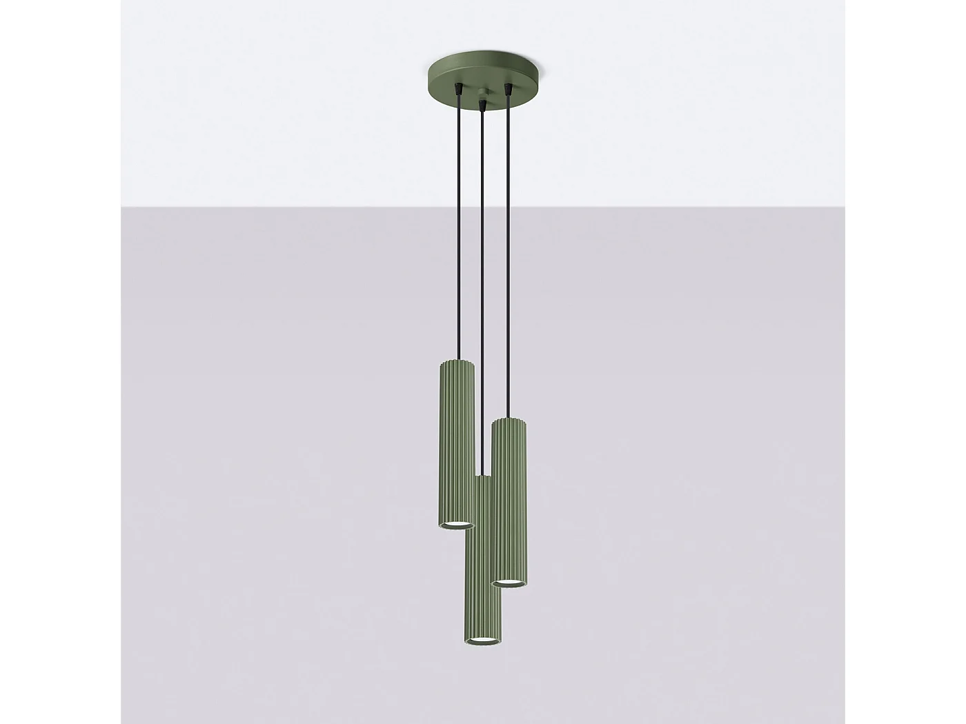 Lampe À Suspension Karbon Minimaliste En Aluminium - 3 Sources Lumineuses - L.19,5 X H.108 Cm - Vert Olive