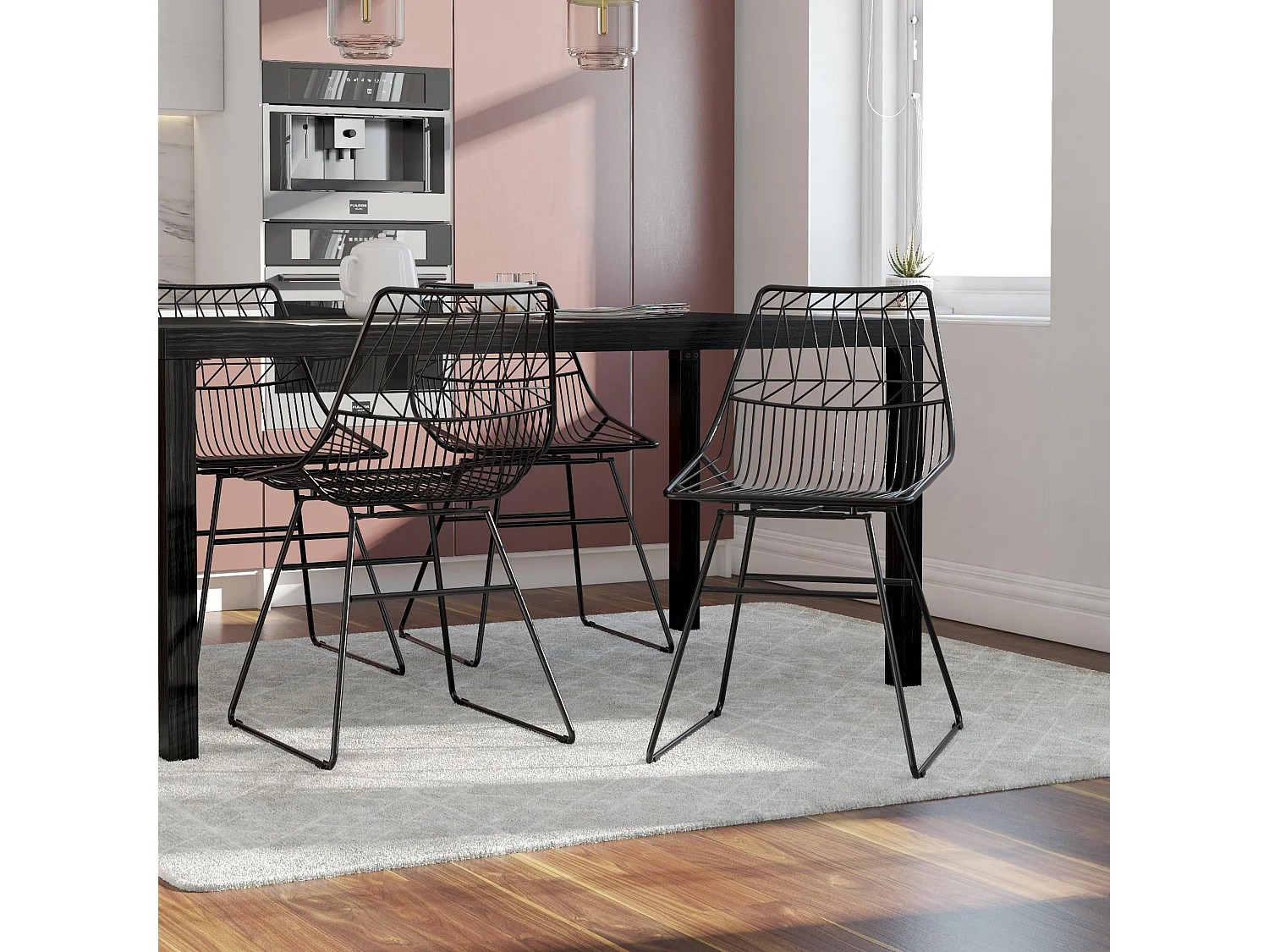 Astrid | Chaise de salle à manger en métal noir