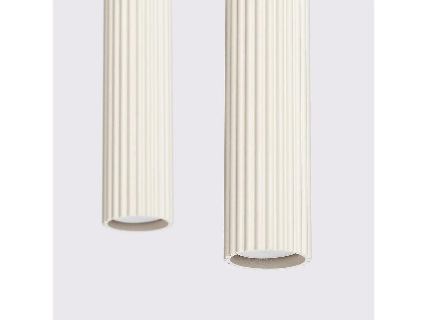 Lampe À Suspension Karbon Minimaliste En Aluminium - 2 Sources Lumineuses - L.30 X H.90 Cm - Beige