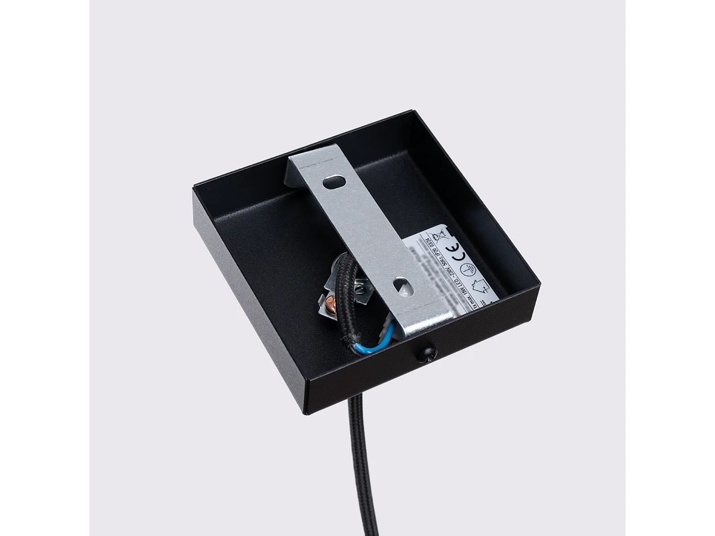 Lámpara Colgante Karbon Minimalista De Aluminio - 1 Fuentes Luminosas - L.8 X A.118 Cm - Negro