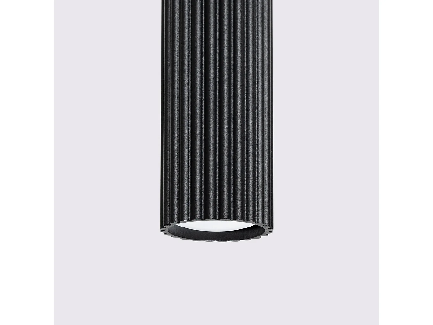 Hanglamp KARBON minimalistisch van  - 1 lichtbronnen - L.8 x H.118 cm - zwart
