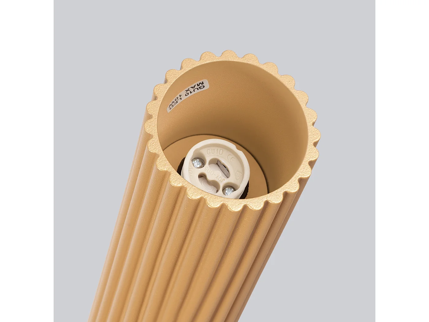 Lampada Da Soffitto Karbon Minimalista Di Alluminio - 1 Sorgenti Luminose - L.6,5 X A.40 Cm - D'Oro