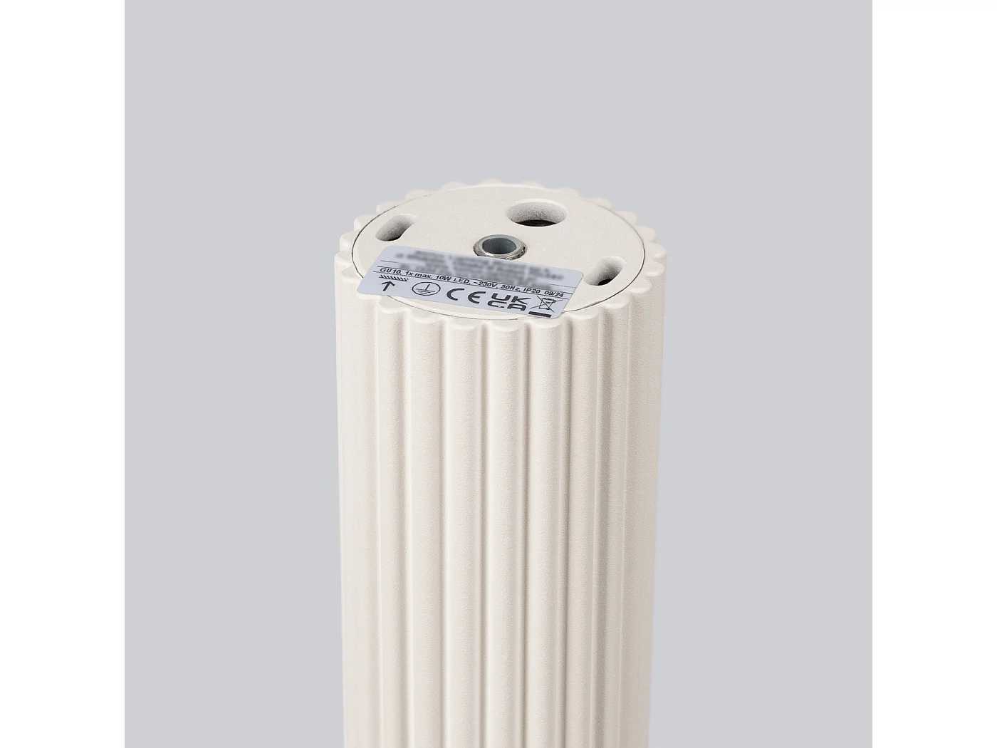 Lampada Da Soffitto Karbon Minimalista Di Alluminio - 1 Sorgenti Luminose - L.6,5 X A.60 Cm - Beige