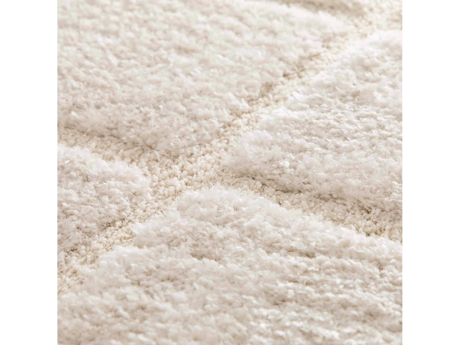 Tapis rectangulaire à poils longs style shaggy écru 120 x 170 cm