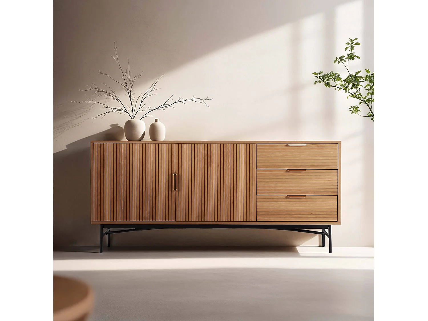 Buffet 2 portes et 3 tiroirs en mélaminé et acier 160 cm beige