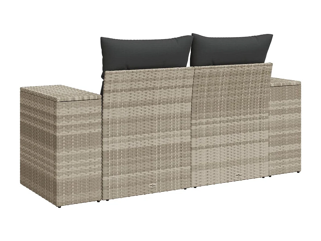 2-Sitzer-Gartensofa und hellgraue geflochtene Harzkissen