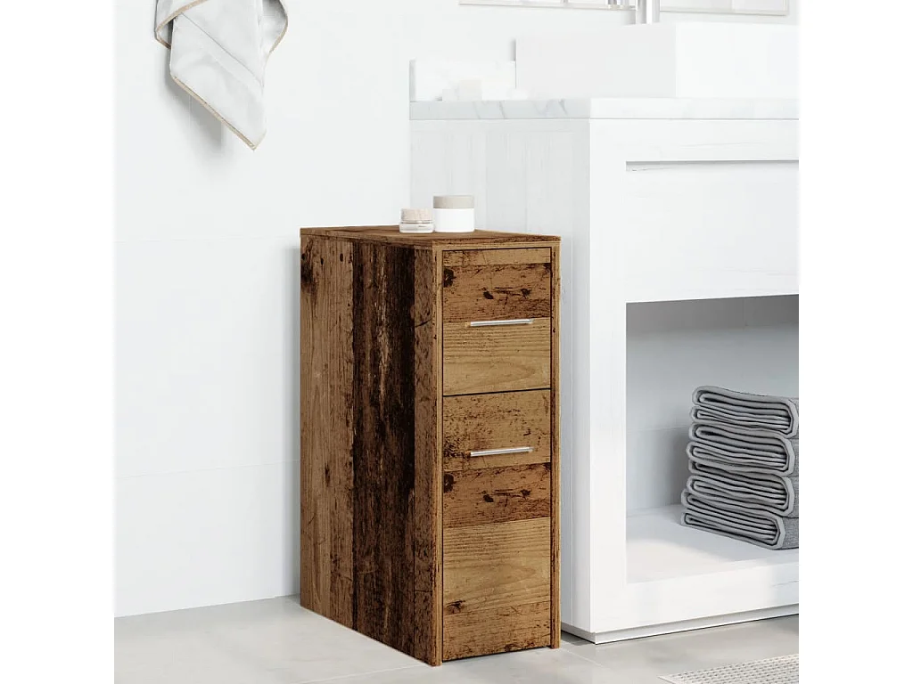 Schmaler Badezimmerschrank mit alten Holzrollen