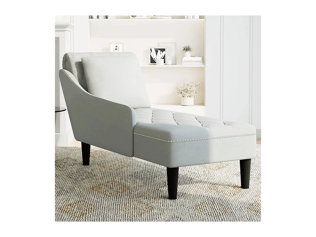 Sillón largo y cojín y reposabrazos derecho terciopelo gris claro.