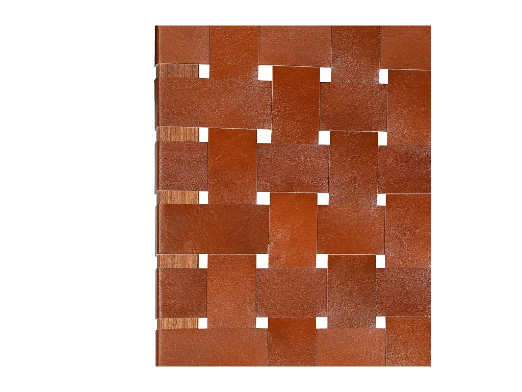 Cadeira dobrável marrom com faixas cruzadas em couro genuíno