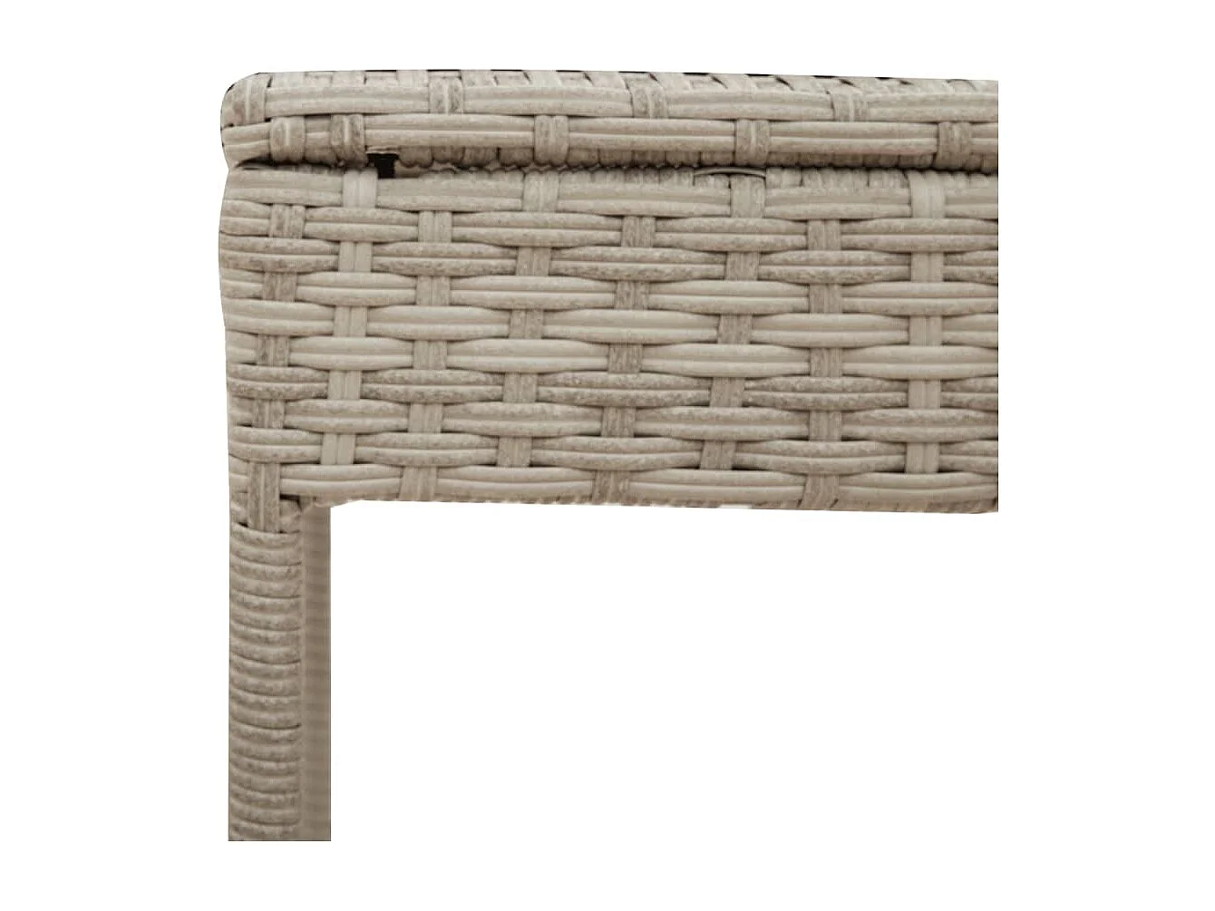 Sillón con mesa y cojín de resina tejida gris claro.