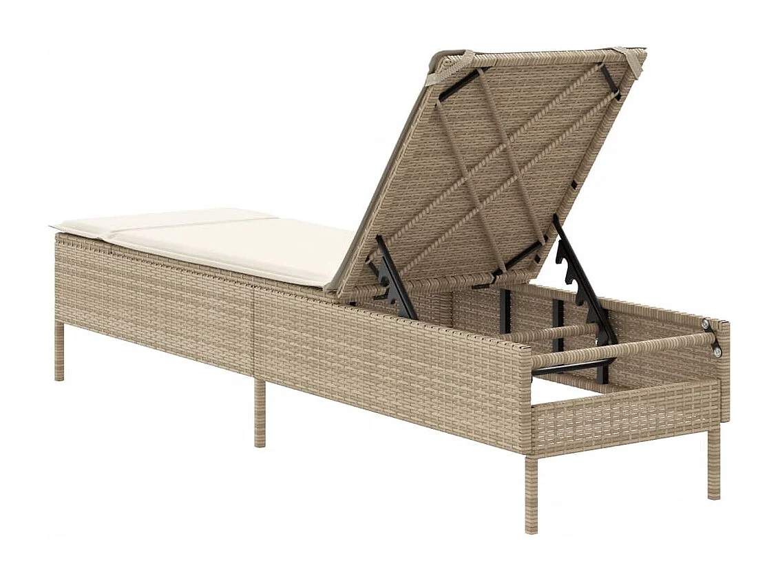 Poltrona lounge con cuscino in resina intrecciata beige