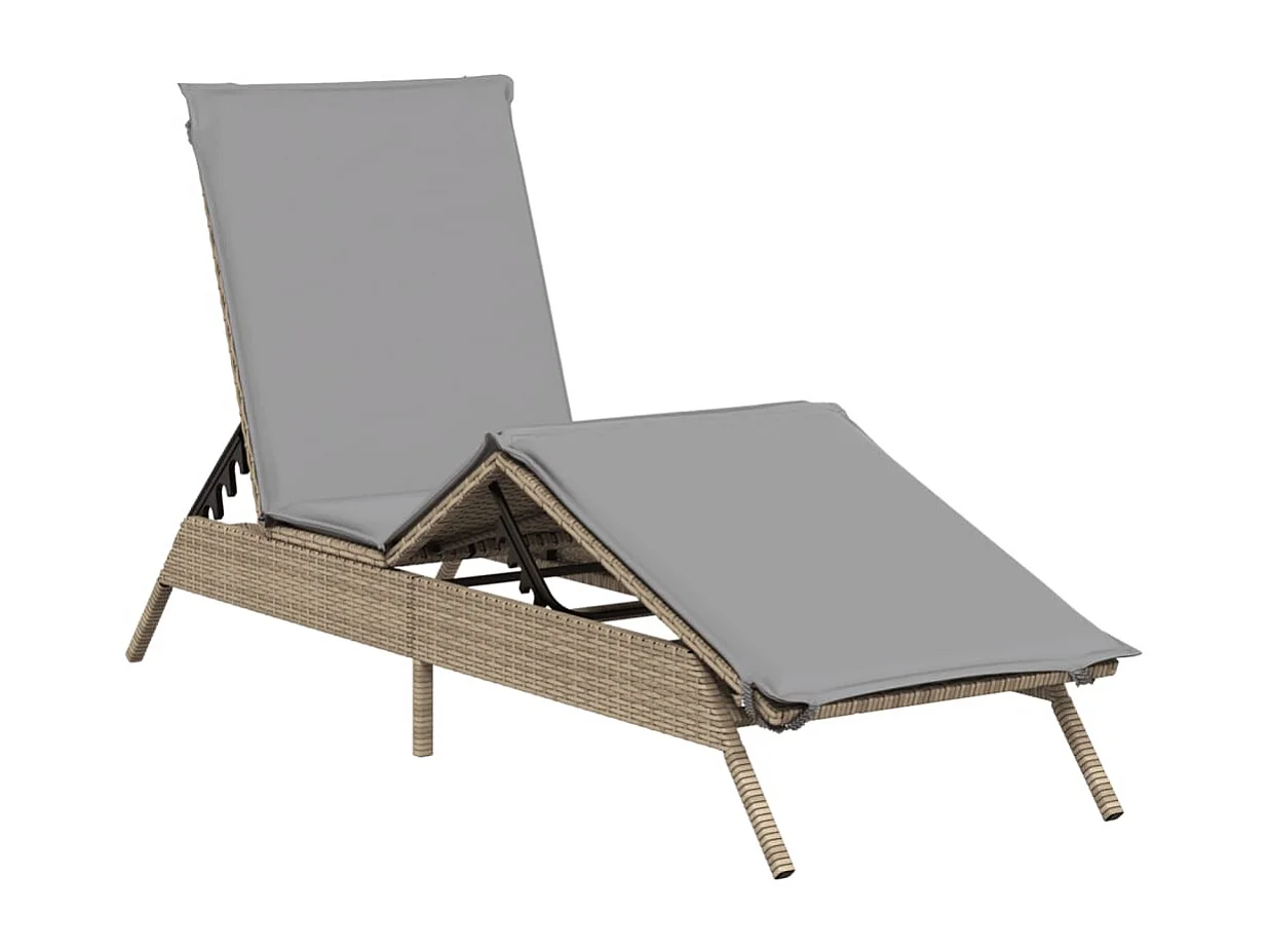 Chaise longue avec coussin beige résine tressée