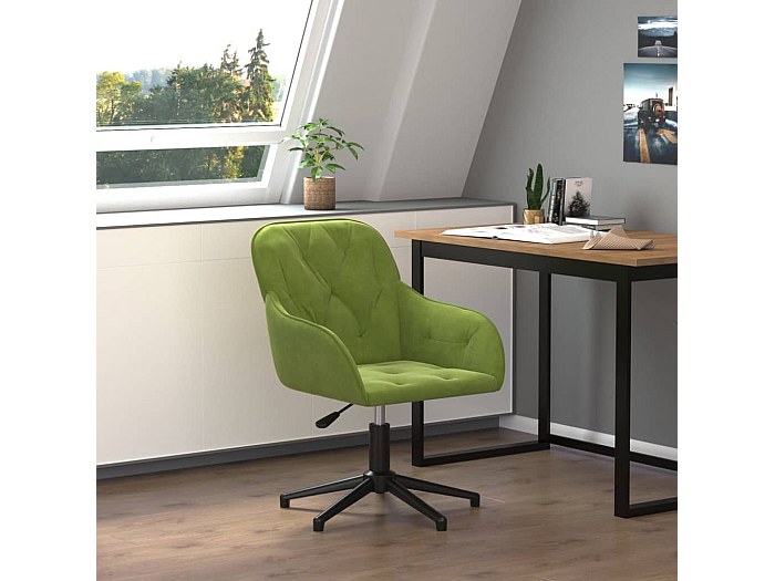 Abito Verde Oliva con Camicia Bianca
