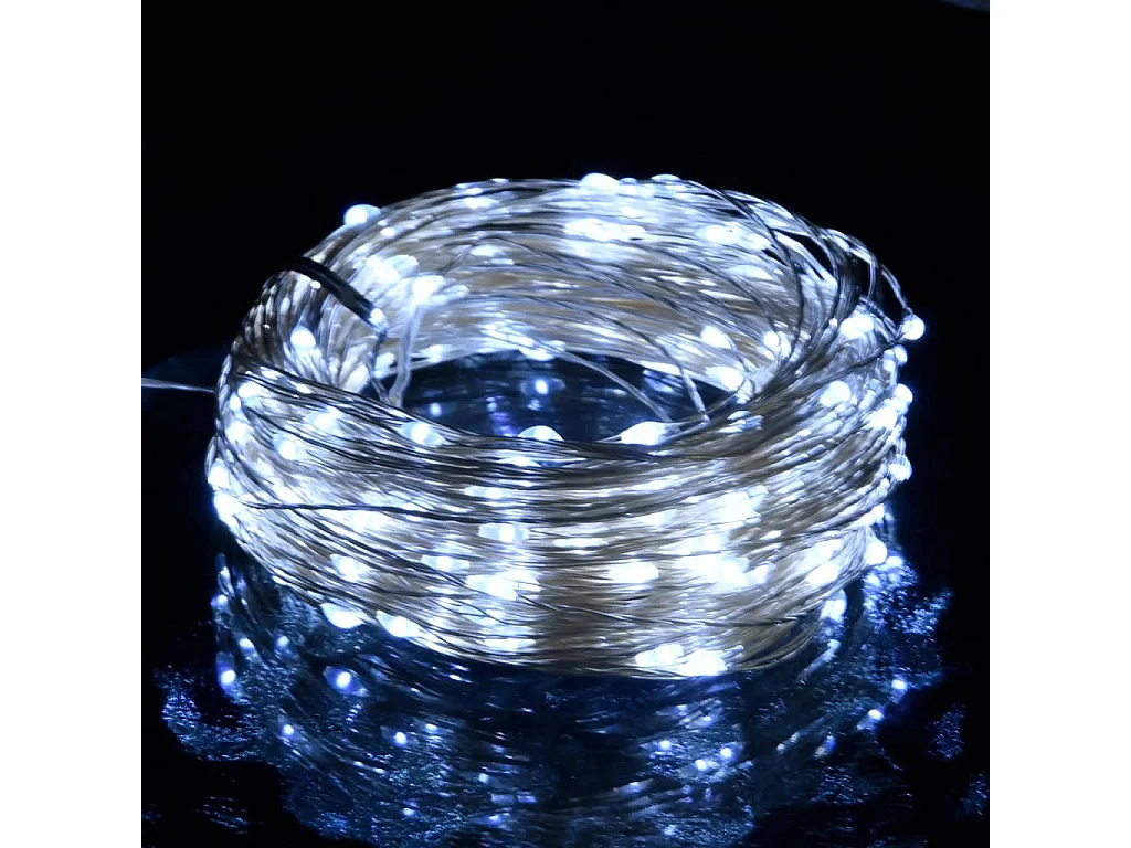 LED-Girlande mit 300 kaltweißen LEDs 30 m