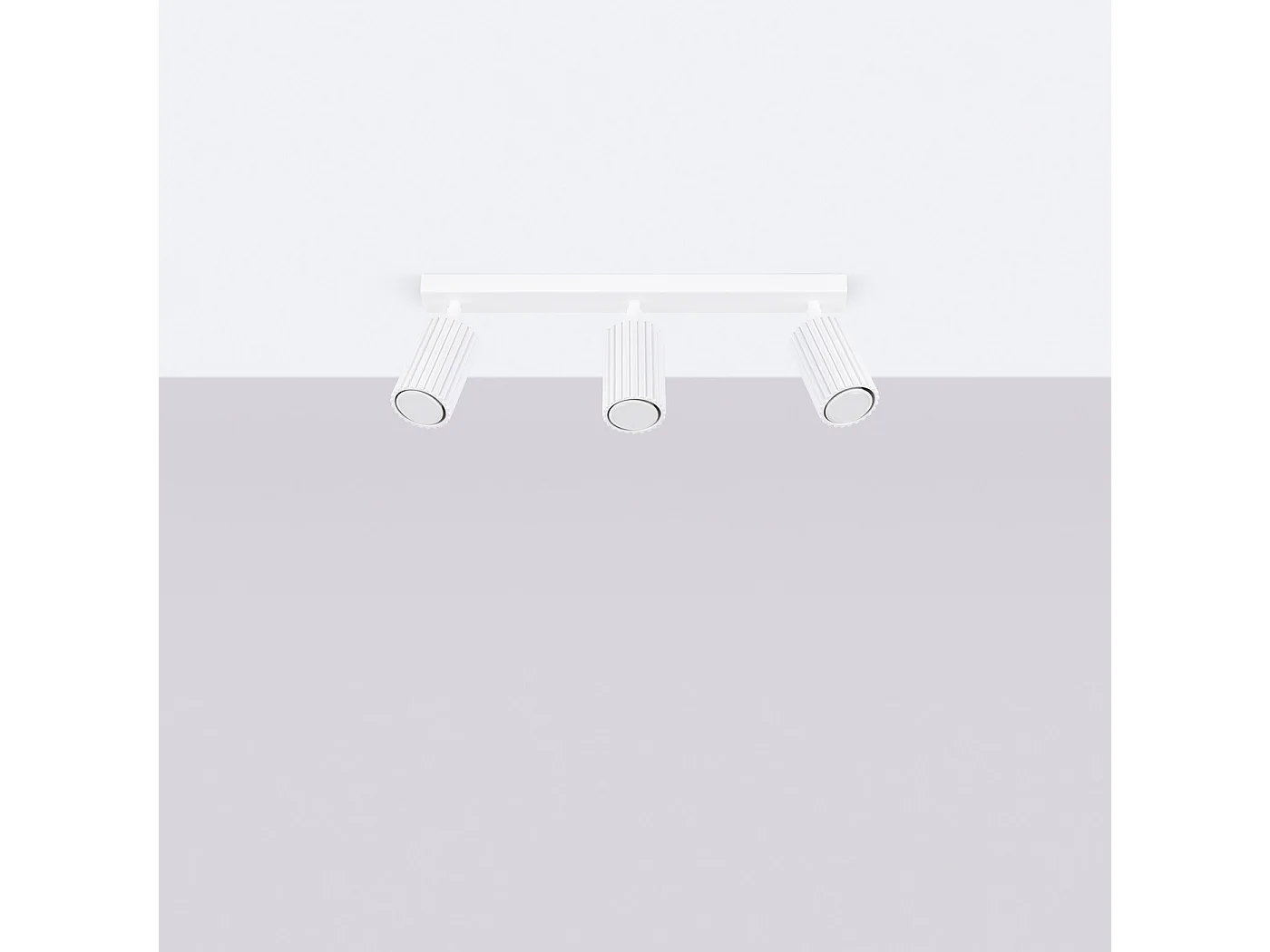 Plafonnier Karbon Minimaliste En Aluminium - 3 Sources Lumineuses - L.45 X H.16,5 Cm - Blanc