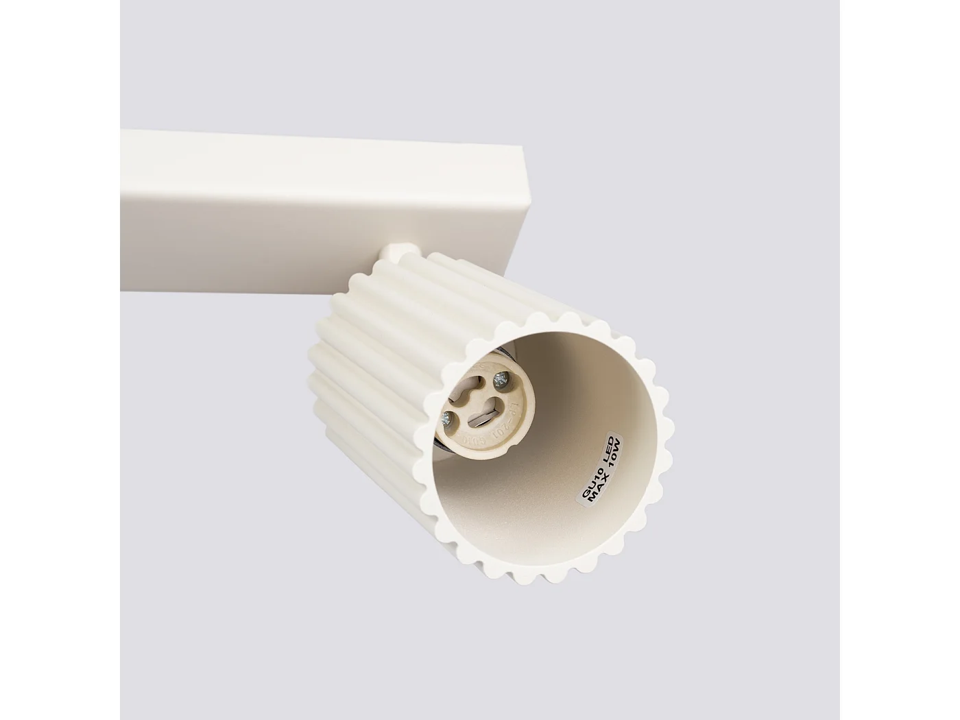 Plafonnier Karbon Minimaliste En Aluminium - 3 Sources Lumineuses - L.45 X H.16,5 Cm - Beige
