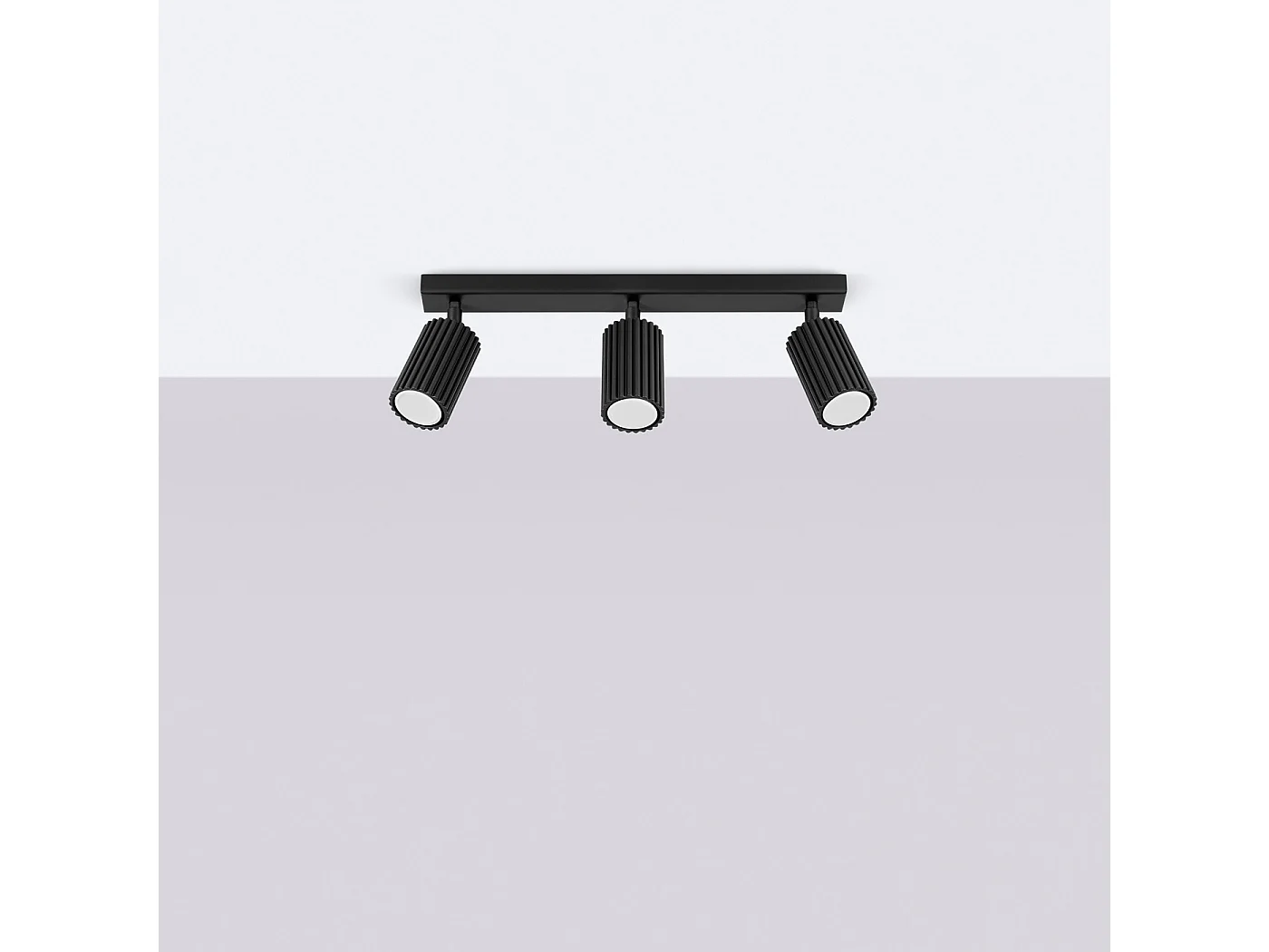 Plafonnier Karbon Minimaliste En Aluminium - 3 Sources Lumineuses - L.45 X H.16,5 Cm - Noir