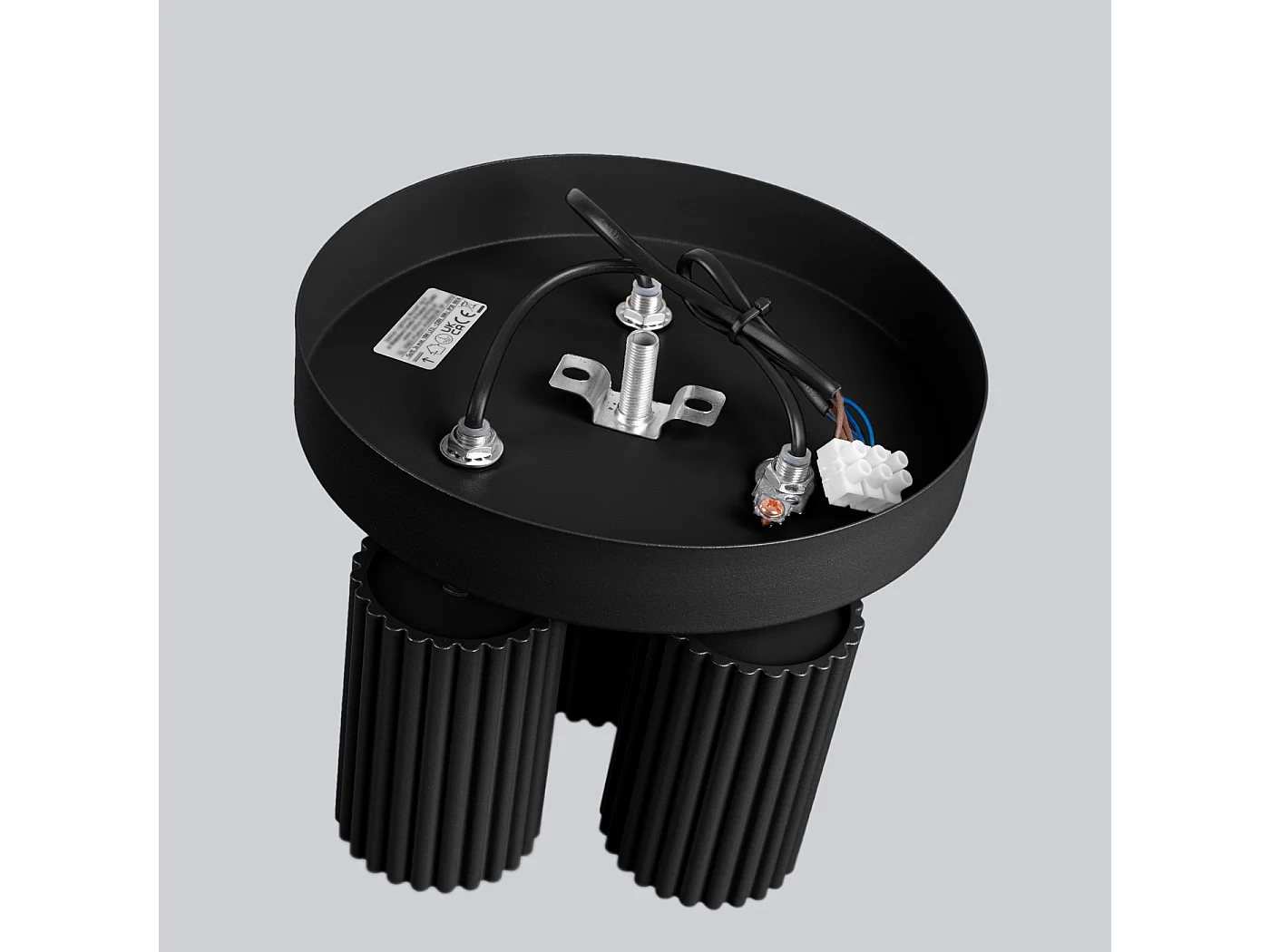 Plafonnier Karbon Minimaliste En Aluminium - 3 Sources Lumineuses - L.19,5 X H.18 Cm - Noir