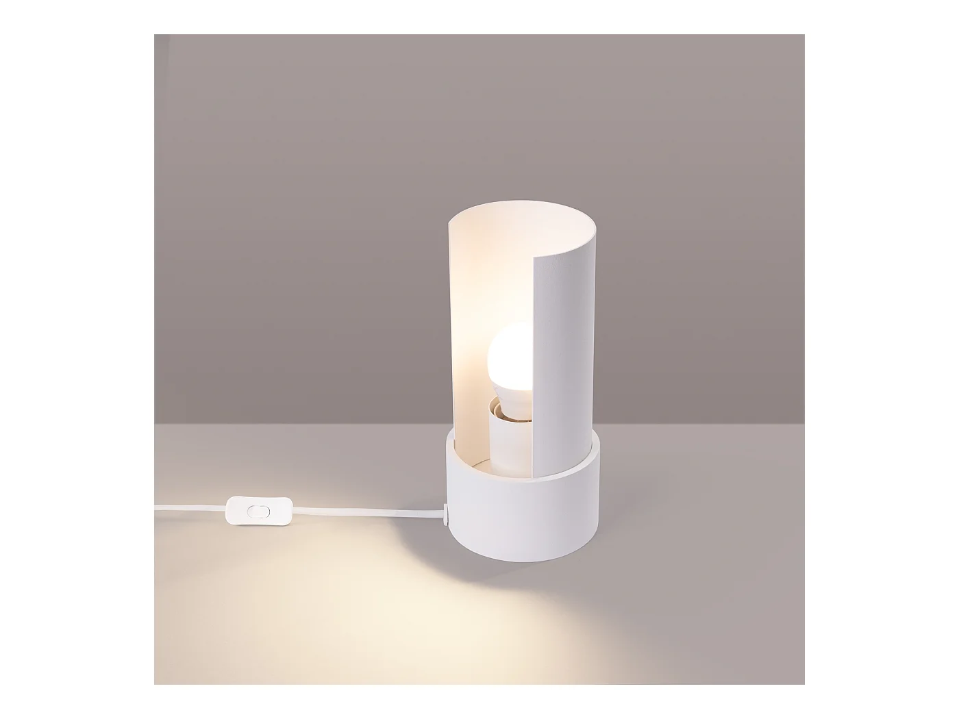 Lampe De Bureau Flash Minimaliste En Acier - 1 Sources Lumineuses - L.10 X H.21 Cm - Blanc