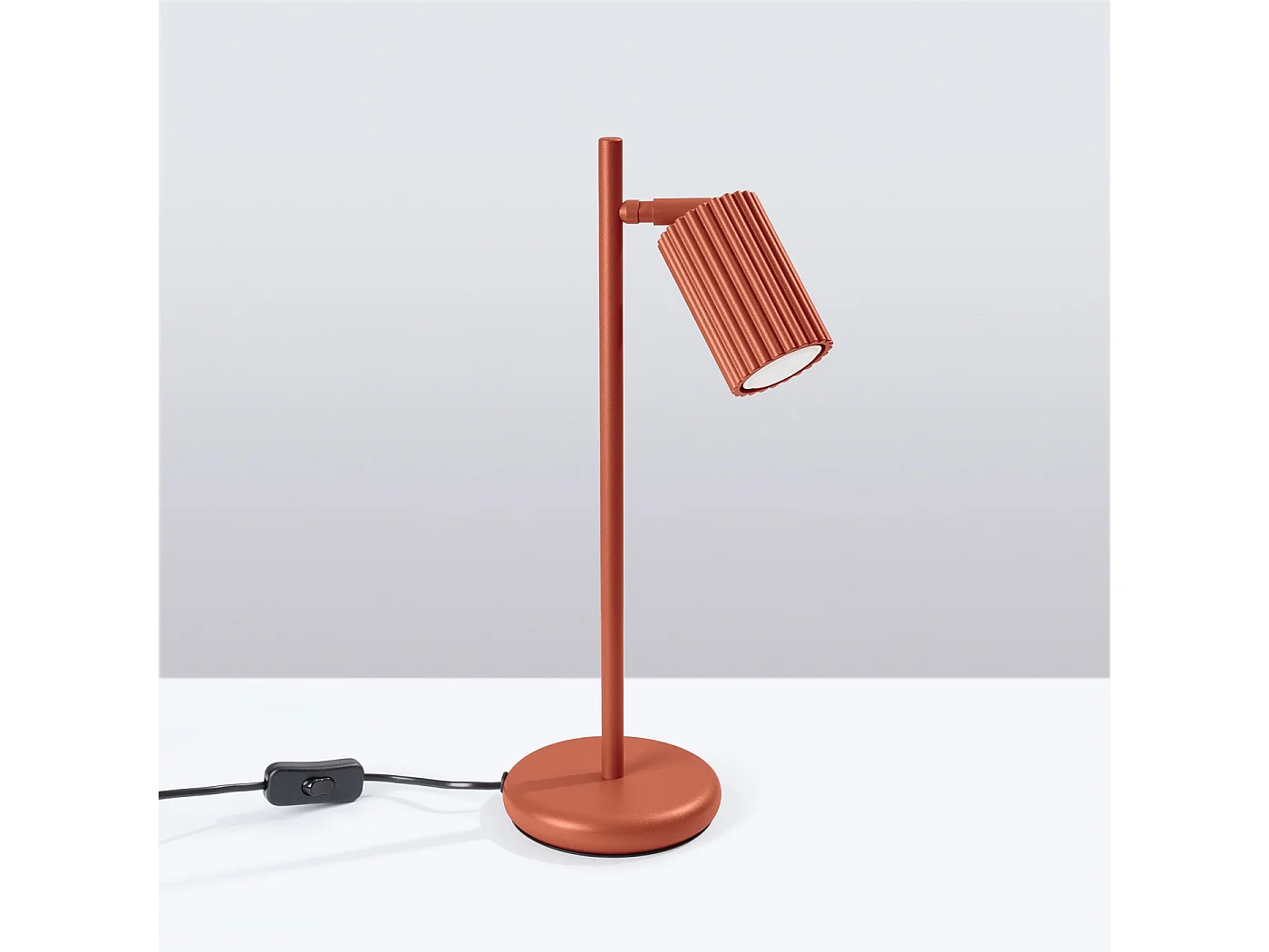 Lampe De Bureau Karbon Minimaliste En Aluminium - 1 Sources Lumineuses - L.14,5 X H.43 Cm - Ocre Rouge