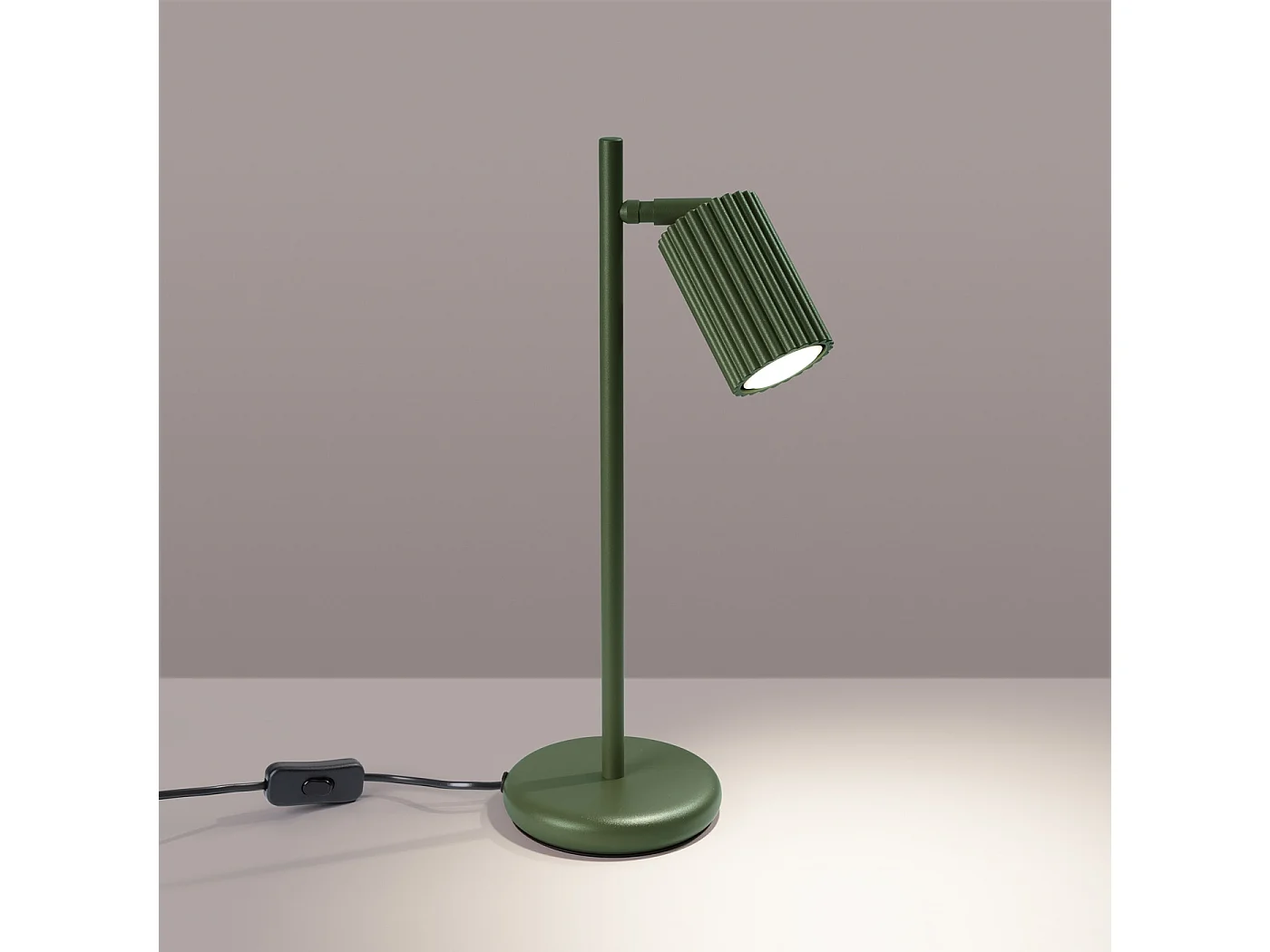 Lampe De Bureau Karbon Minimaliste En Aluminium - 1 Sources Lumineuses - L.14,5 X H.43 Cm - Vert Olive