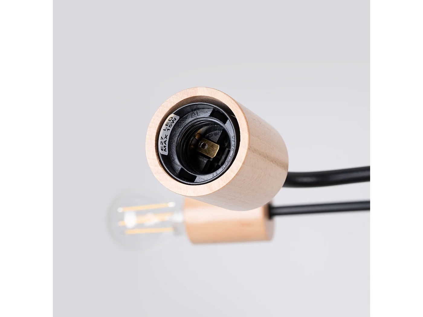 Kronleuchter Timbo Dachboden Aus  Stahl/Holz - 6 Lichtquellen - L.85 X H. Cm - Schwarz/Naturholz