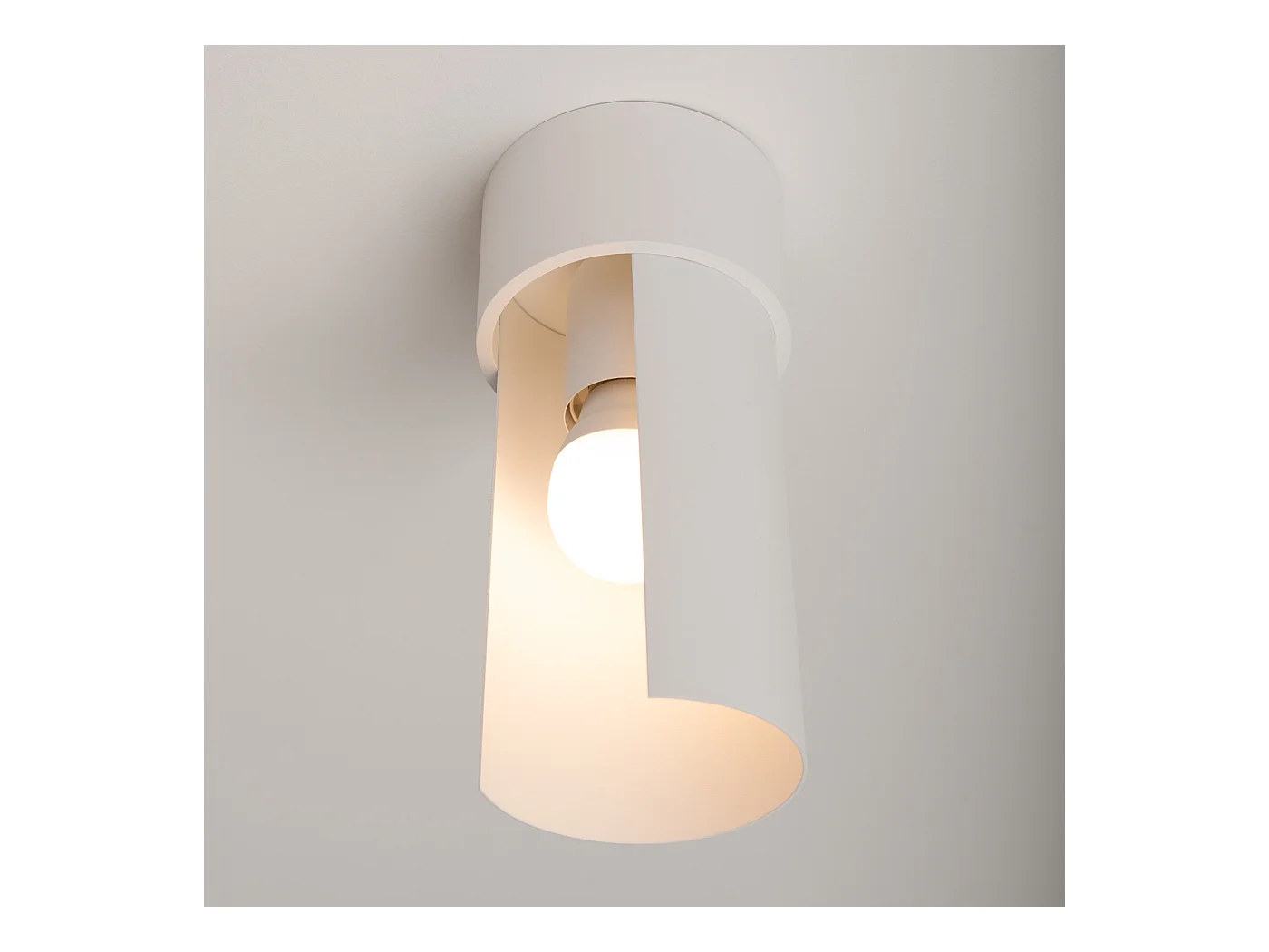 Plafonnier Flash Minimaliste En Acier - 1 Sources Lumineuses - L.10 X H.21 Cm - Blanc