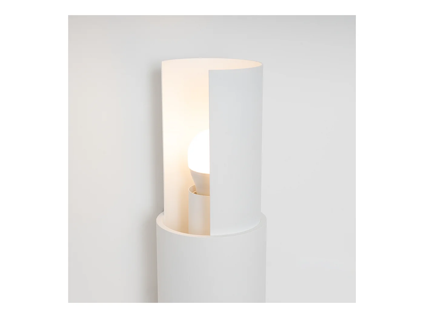 Applique Flash Minimaliste En Acier - 2 Sources Lumineuses - L.10 X H.37 Cm - Blanc