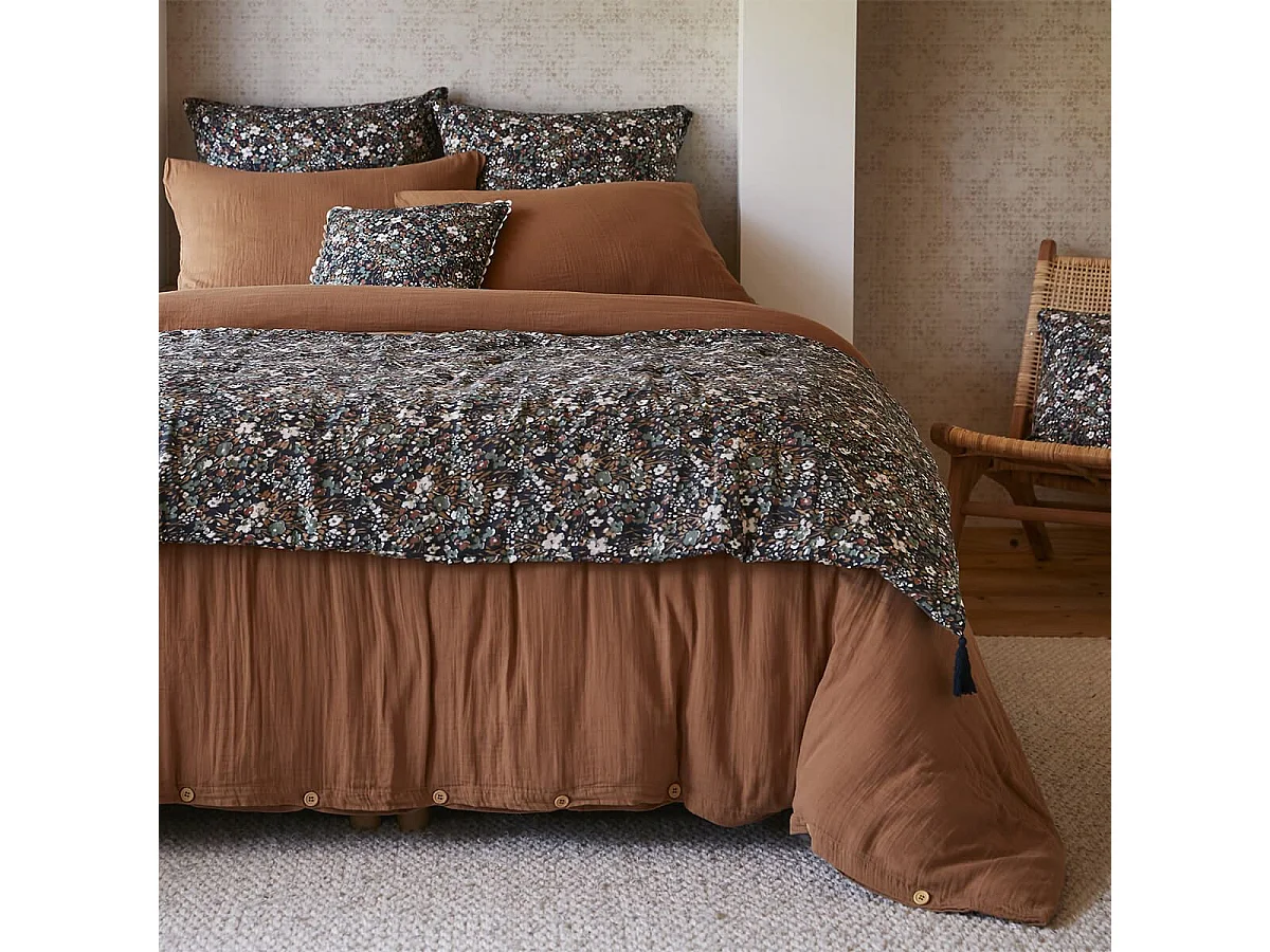 ADONIS - Chemin de Lit  90x200cm Gaze de Coton Bleu Imprimé Fleur Détail 4 Pompons