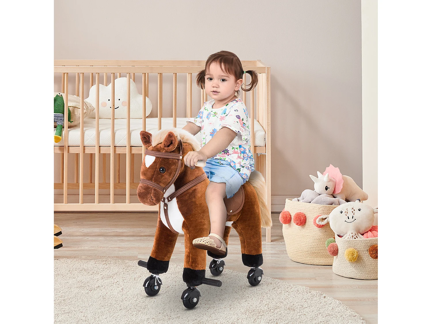 Porteur cheval pour enfant +36 mois effet sonore repose-pieds poignées marron blanc