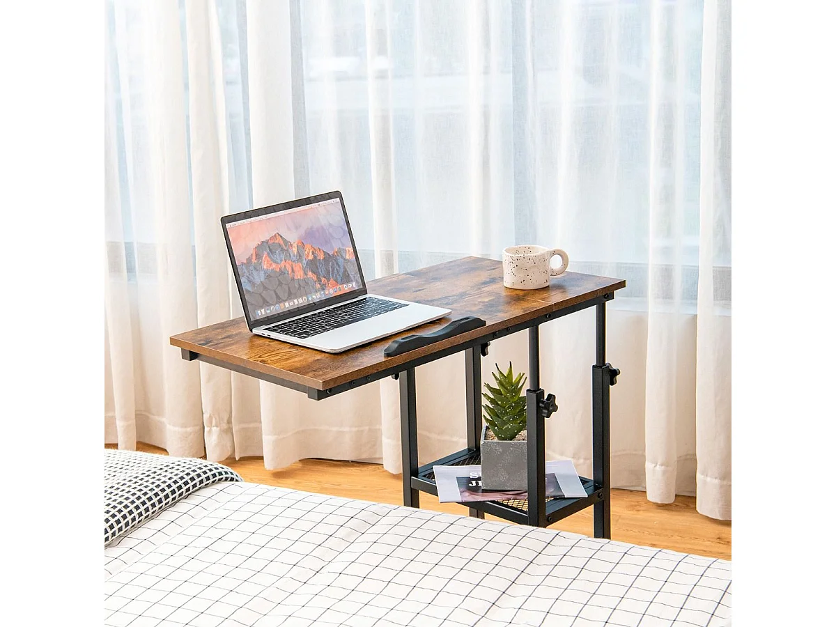 Table d’Appoint, Bout de Canapé en Forme C, Plateau Réglable en 5 Angles, Hauteur Réglable 64-92cm, 2 Étagères, Table de Lit à Roulette, Style Industriel (Brun)