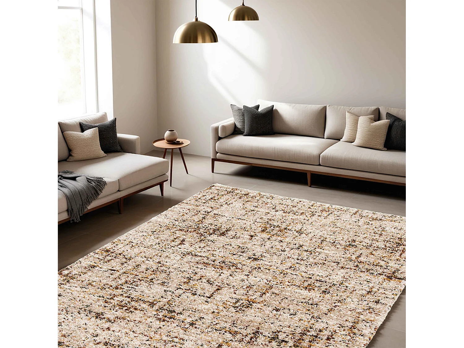 Tapis rectangulaire à poils longs contemporain taupe 160x230 cm