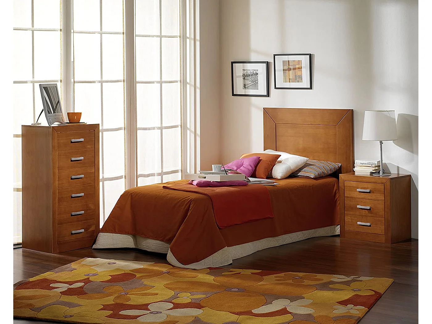 Table de chevet / table de nuit à 3 tiroirs en pin massif coloris Cerisier - L. 50 x P. 35 x H. 55 cm