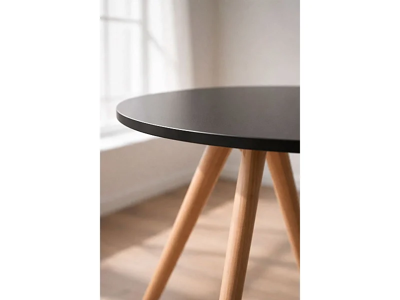 Estilo Nórdico - Mesa Synk Force - Negro