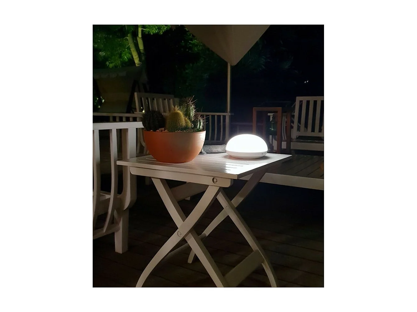 Trion 1w zasilana bateryjnie przenośna i regulowana lampa LED. Akumulator litowo-jonowy. Światło 3000K lub 5000K.