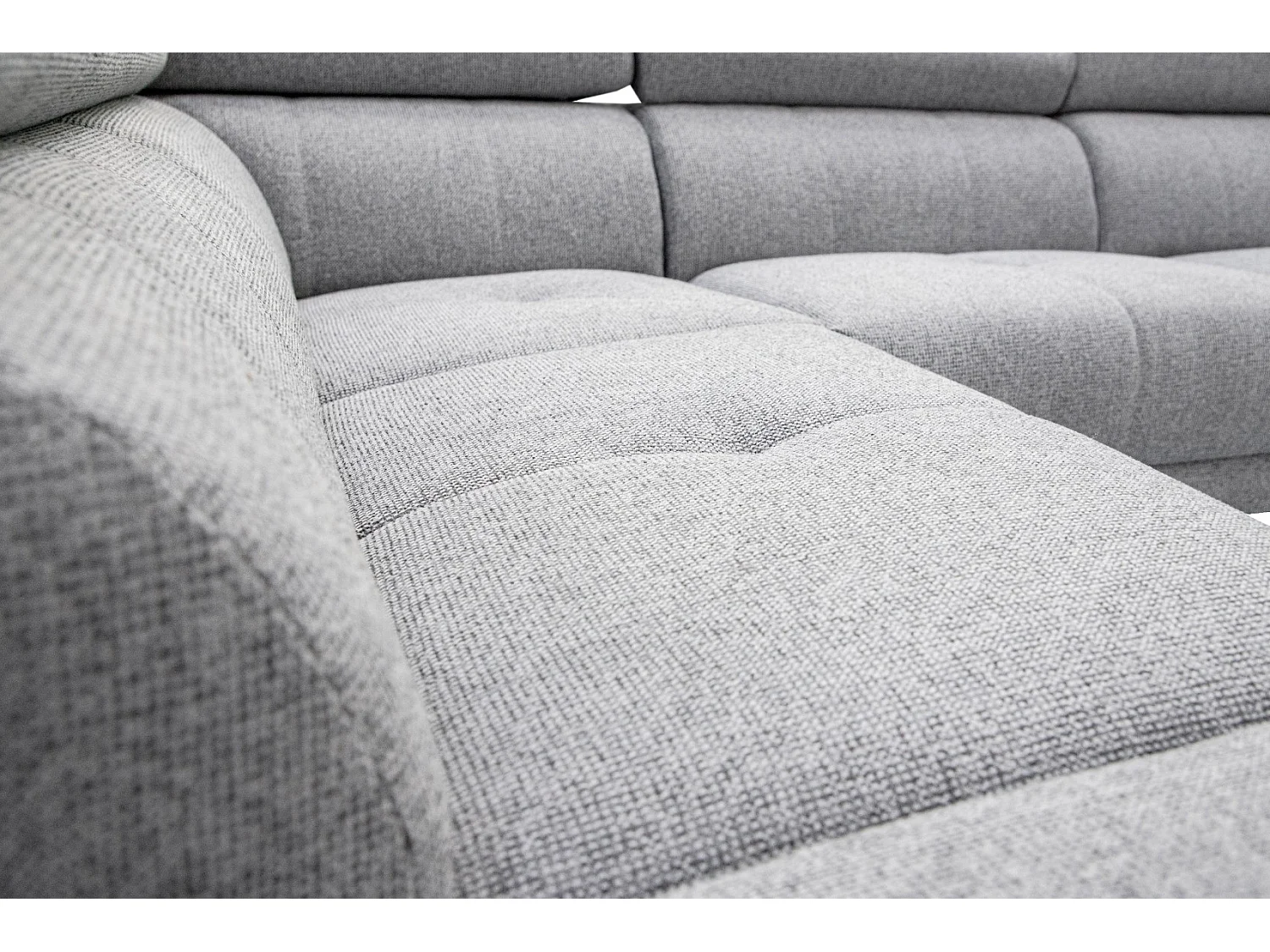 FIERO Ecksofa 5-Sitzer links mit 1 Relaxfunktion und verstellbare Kopfstützen, silbergrau