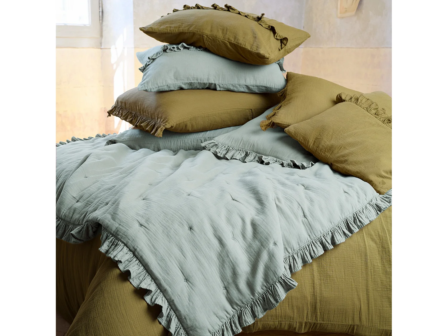 Couverture courtepointe en mousseline de coton 150x150 cm + 5 cm ELZA gris lichen