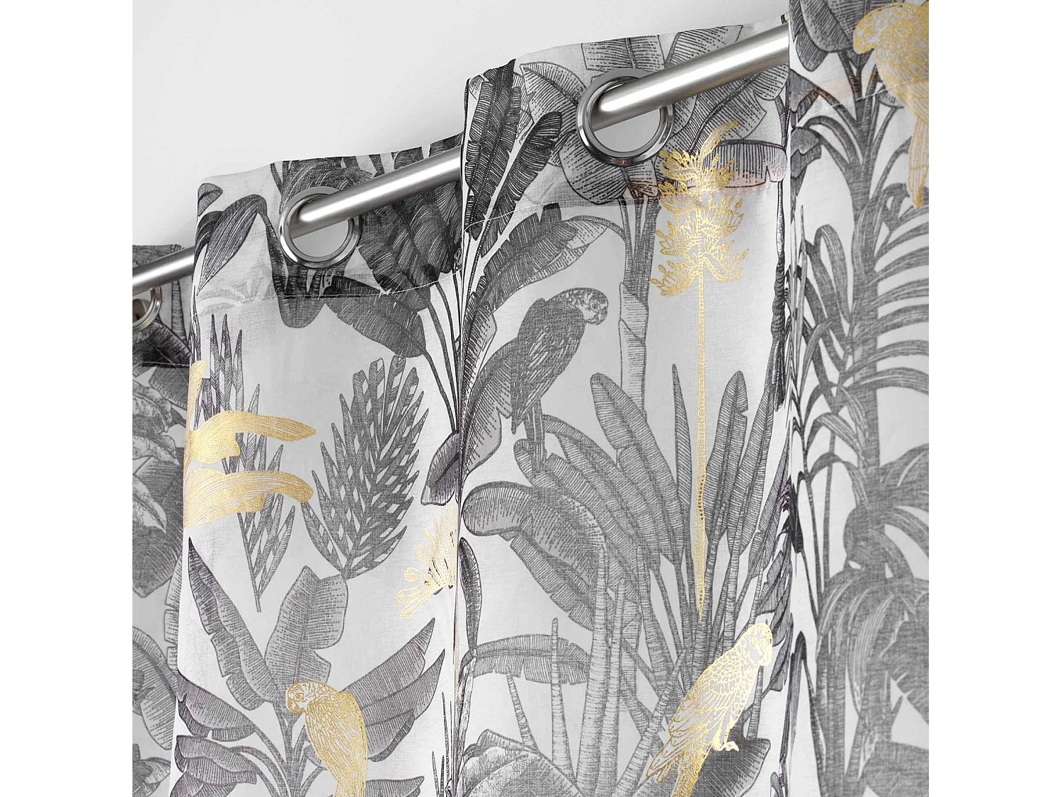 Exotischer Schleier mit Metallic-Drucken