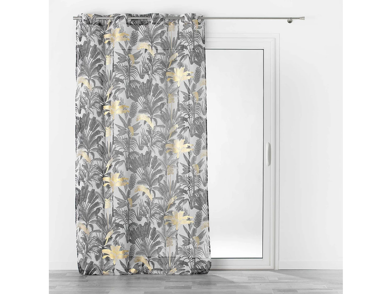 Exotischer Schleier mit Metallic-Drucken