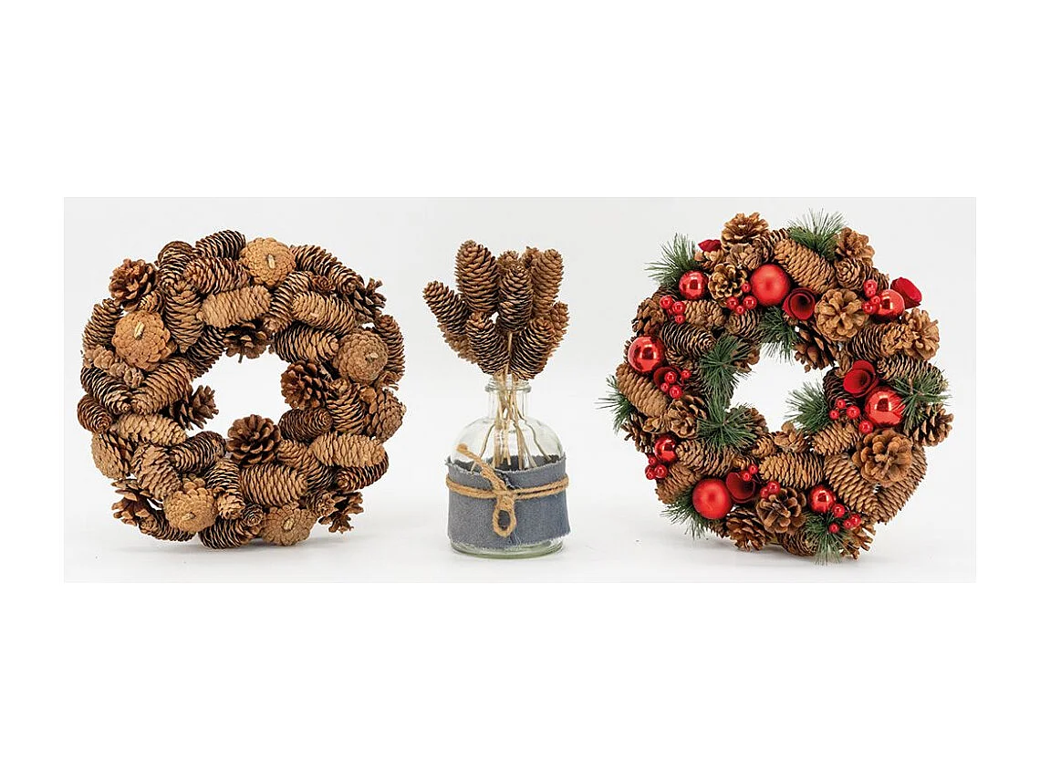 Couronne de Noël pomme de pin