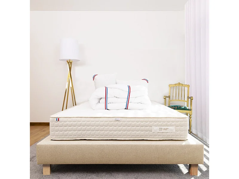 Ensemble Matelas Sublime, 20 cm, mousses haute densité, ferme, face été/hiver + sommier beige ep20cm + oreiller + couette, 140x200cm