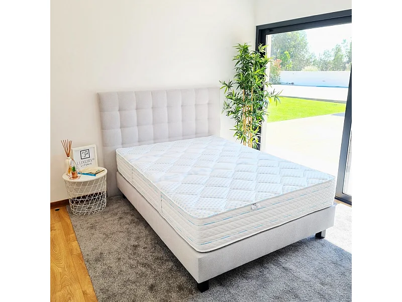 Matelas Thermotec (24cm), mousse haute densité, fermeté optimale, indépendance de couchage, double face été/hiver, 140x190cm