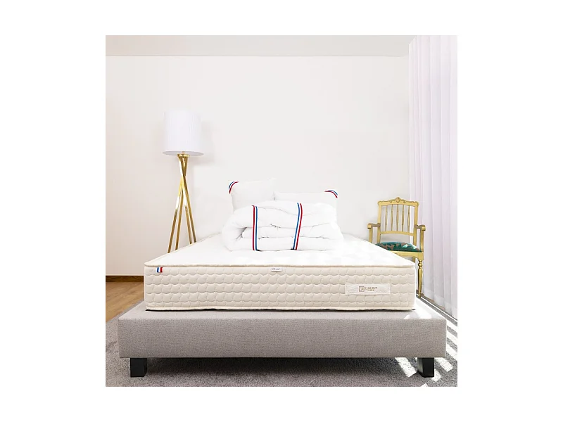 Ensemble Matelas Sublime, 20 cm, mousses haute densité, ferme, face été/hiver + sommier gris ep20cm + oreiller + couette, 140x200cm