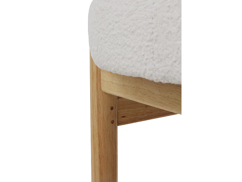 Pouf rembourré en bouclé blanc avec structure et pieds en pin naturel